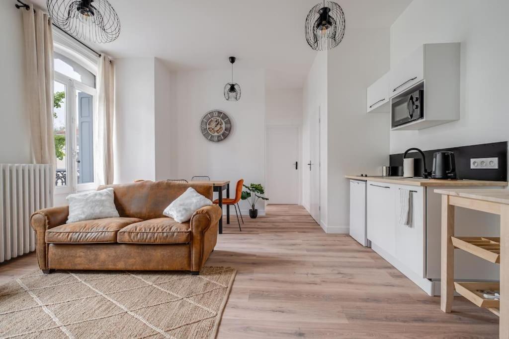 Grand Appartement «  City » Spacieux Et Moderne Saint-Etienne  Luaran gambar